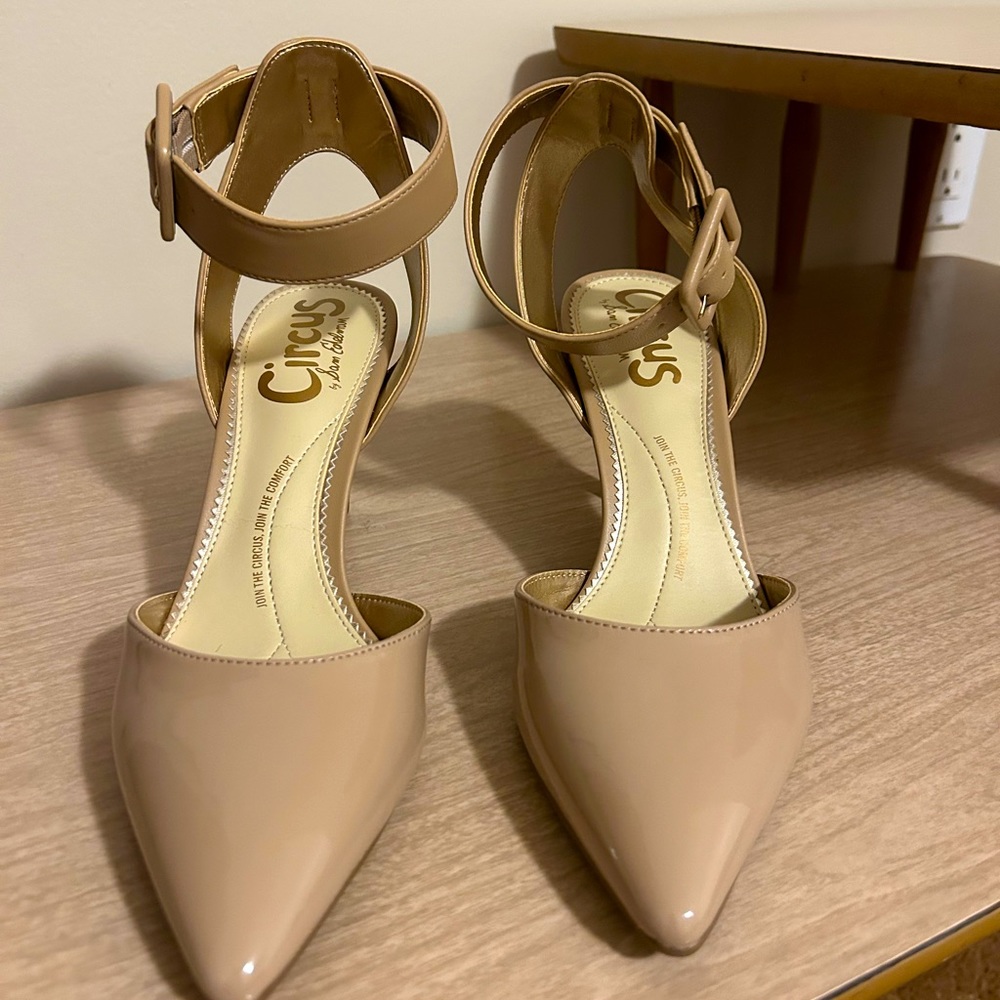 Circus by Sam Edelman nude pumps